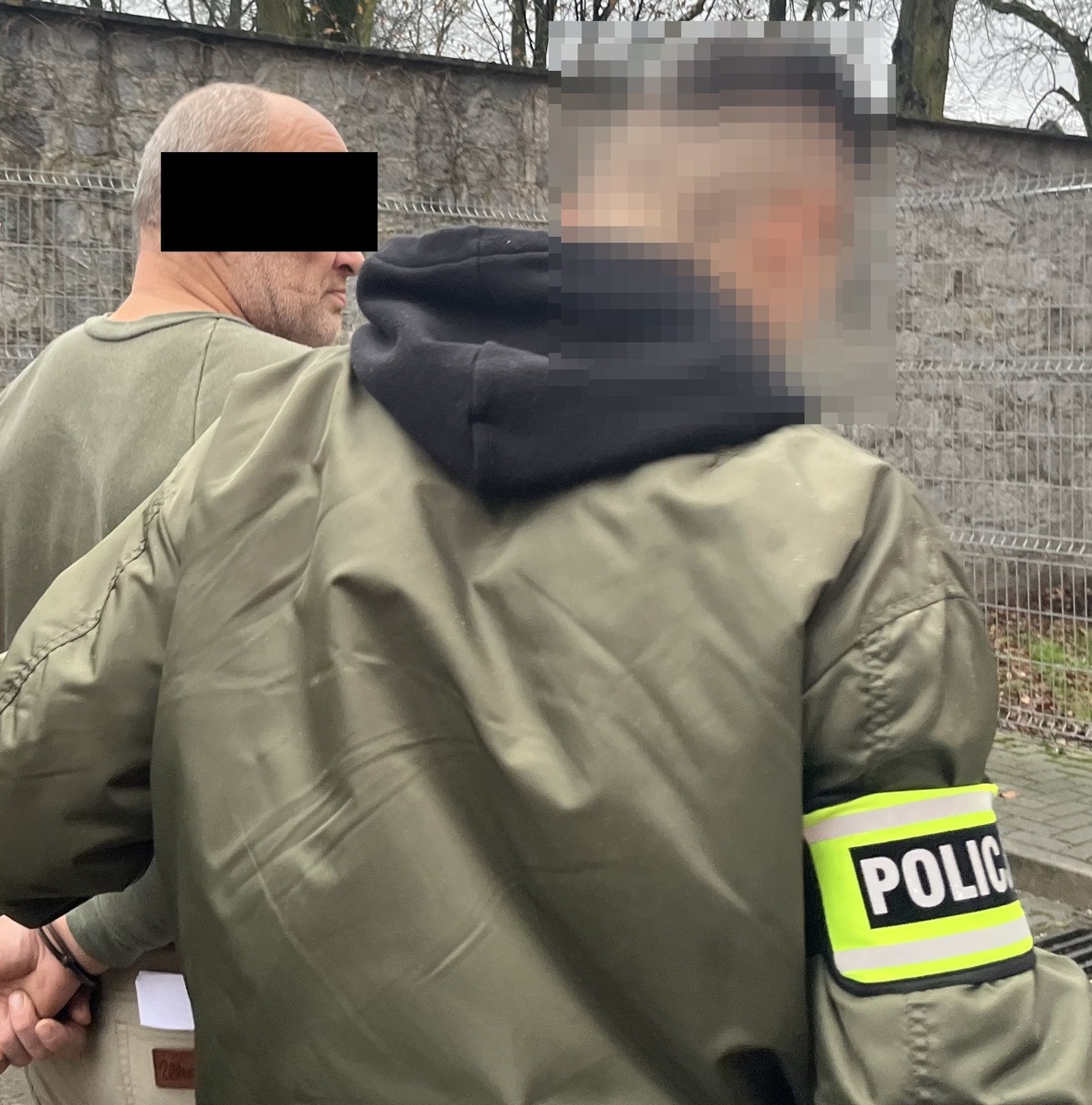 56-latek z Puław Aresztowany za Znęcanie się nad Matką i Groźby wobec Policjantów